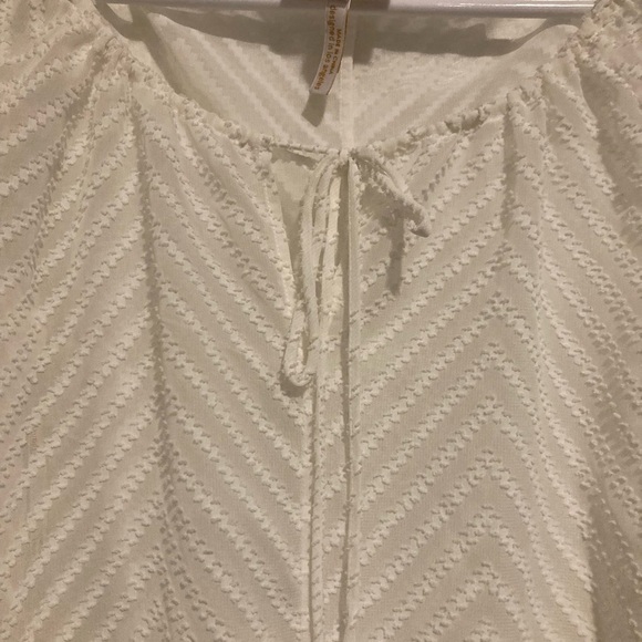 Laundry by Shelli Segal Women’s Blouse Top Sz. 4 - Picture 4 of 11